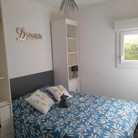 Apartamento T2 Neuf Climatisé à 200m Plage, Parking *