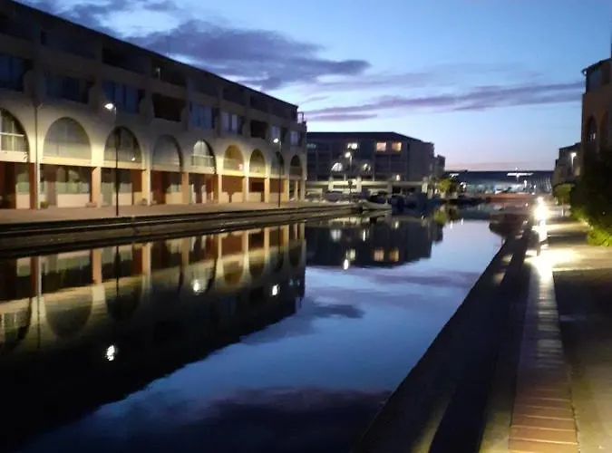 T2 Neuf Climatise A 200m Plage, Parking Apartman Sète
