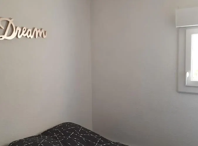 T2 Neuf Climatise A 200m Plage, Parking * Sète