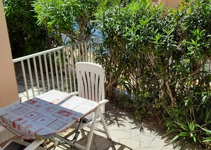 Apartman T2 Neuf Climatise A 200m Plage, Parking *